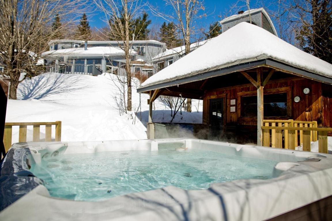 La Petite Auberge De Jouvence Magog Esterno foto