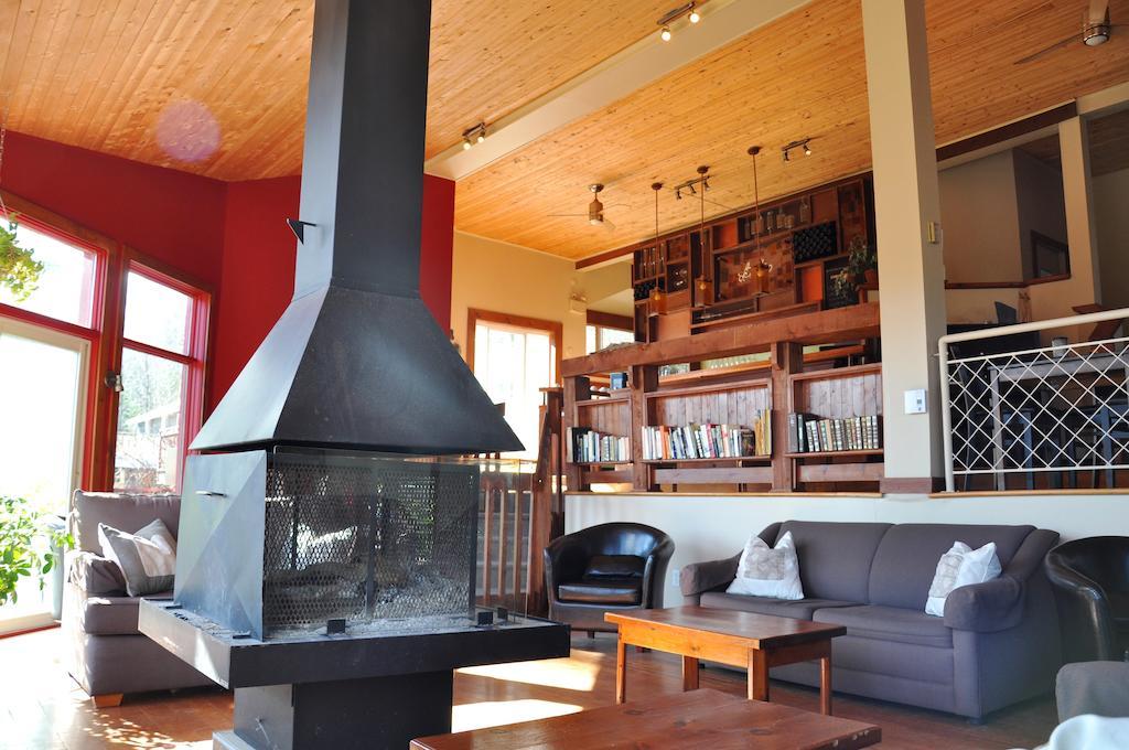 La Petite Auberge De Jouvence Magog Esterno foto